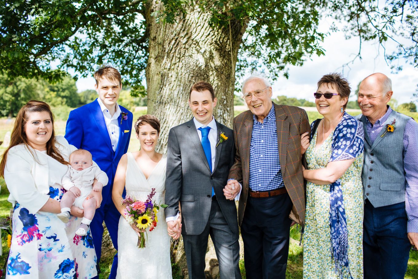 relaxed wedding family photos