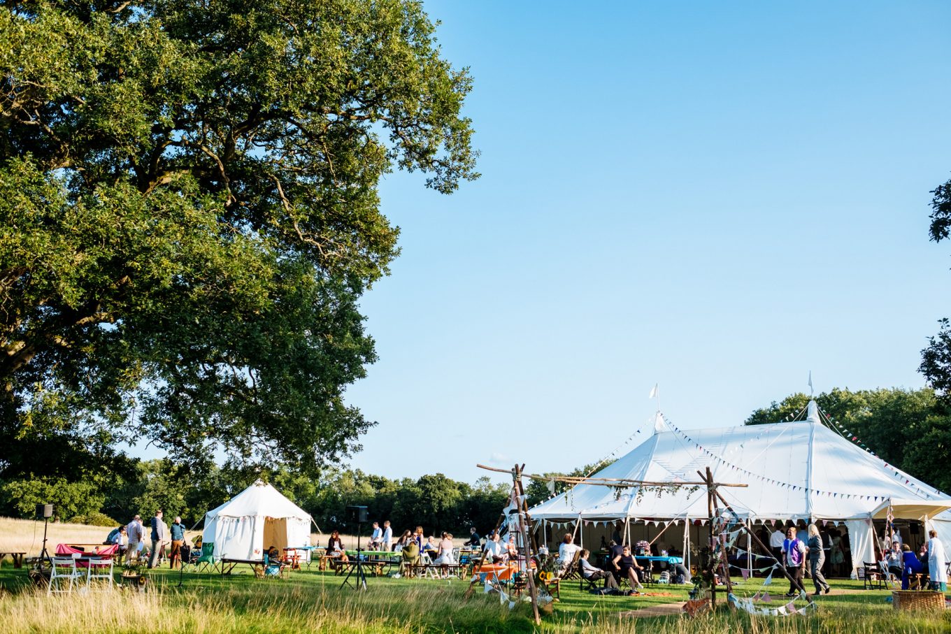 high Billinghurst farm wedding