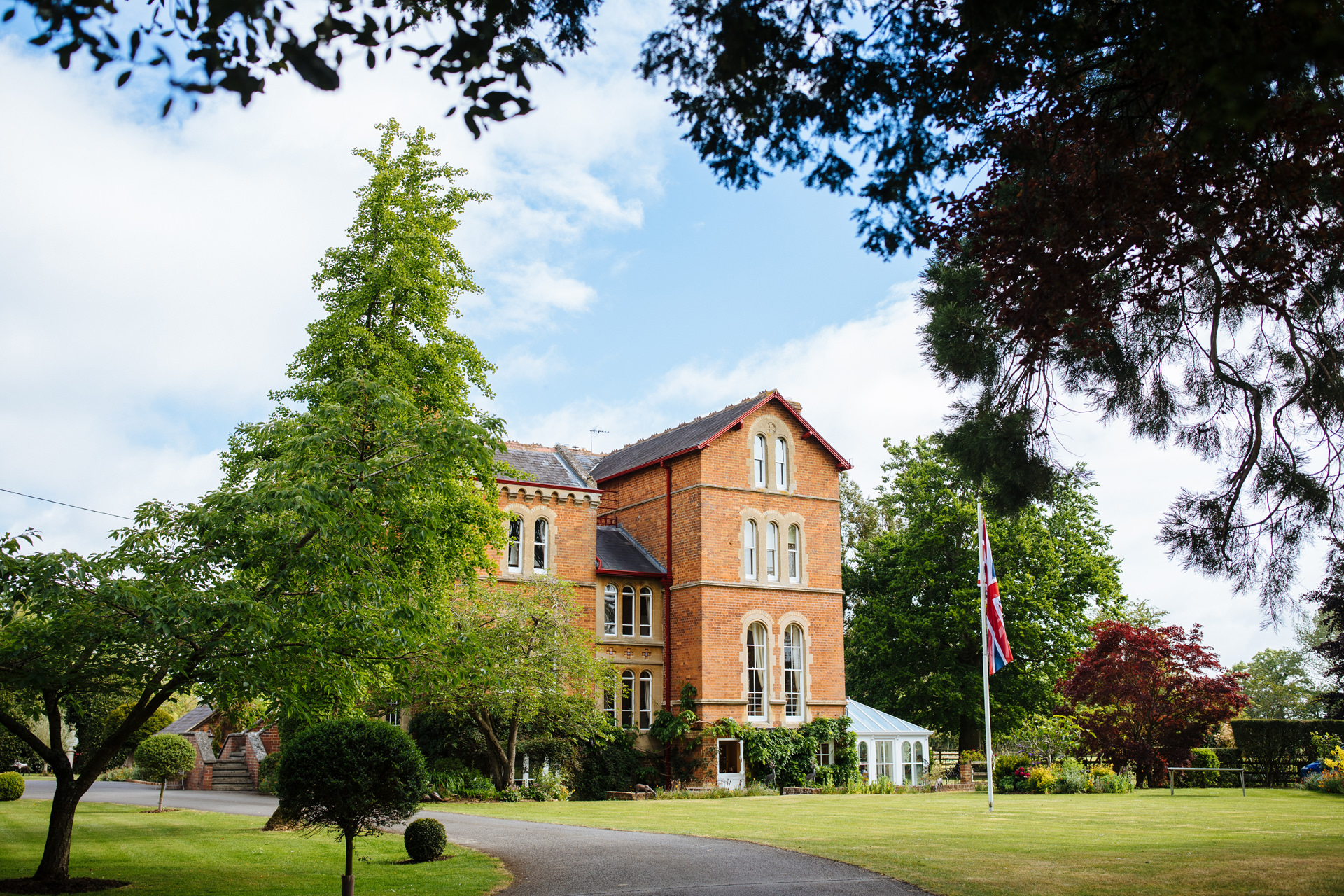 oxfordshire marquee wedding